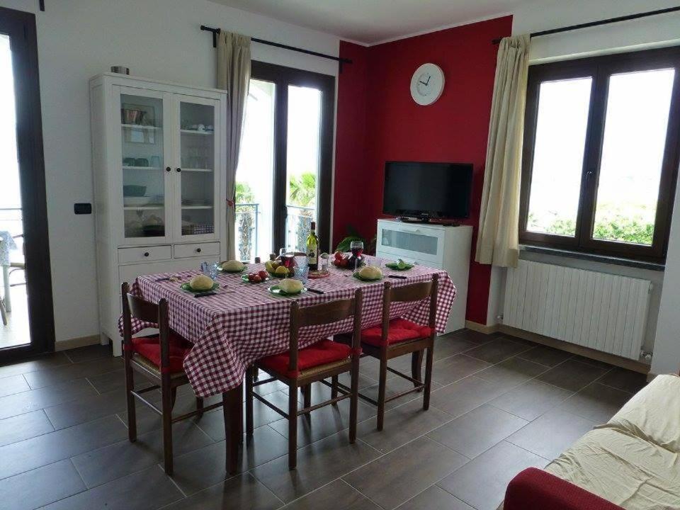 Residence Leggeri Apartments Domaso Exterior foto
